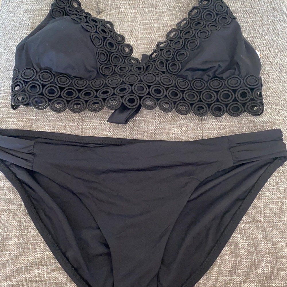 Becca Bikini L Top XL Bottom